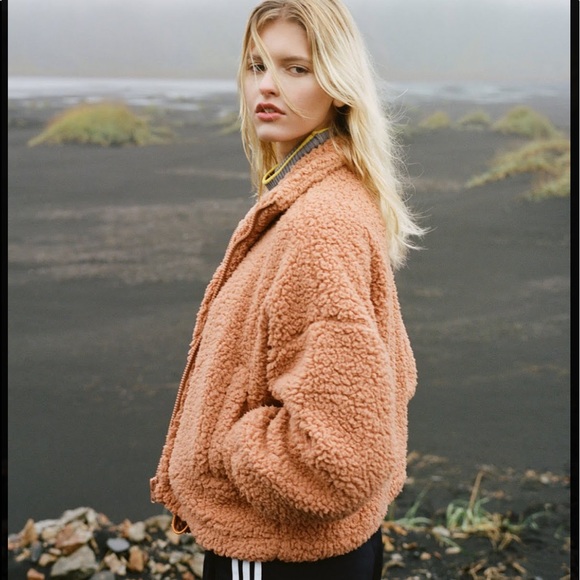 uo willow fuzzy drawstring teddy jacket blue